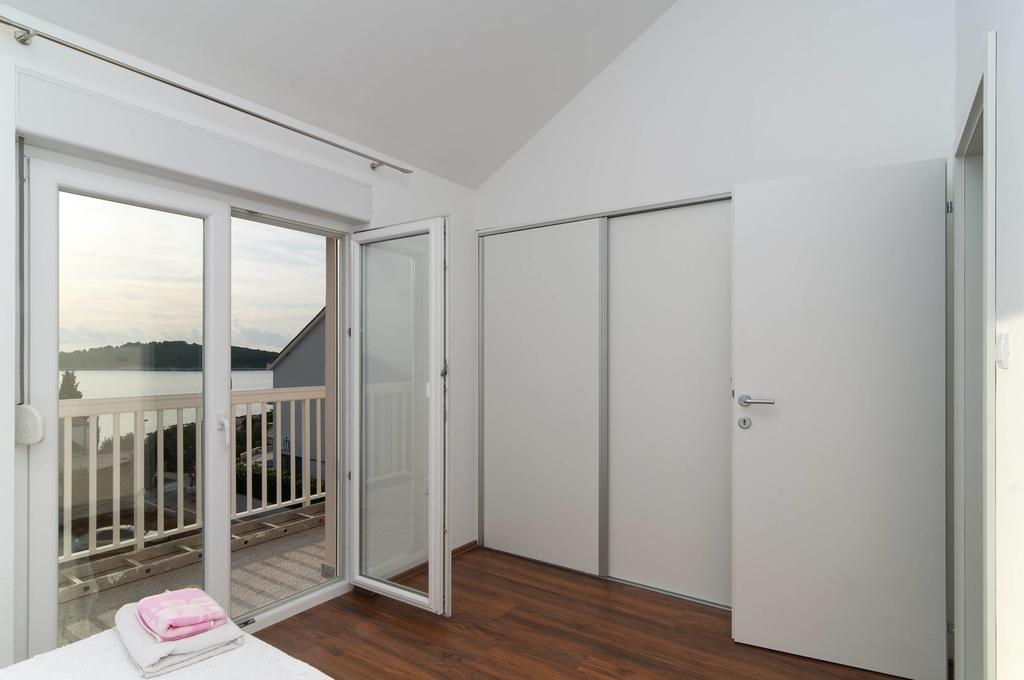 Apartment David Rogoznica  Rum bild