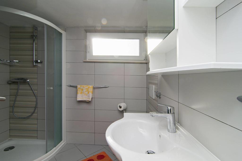 Apartment David Rogoznica  Rum bild