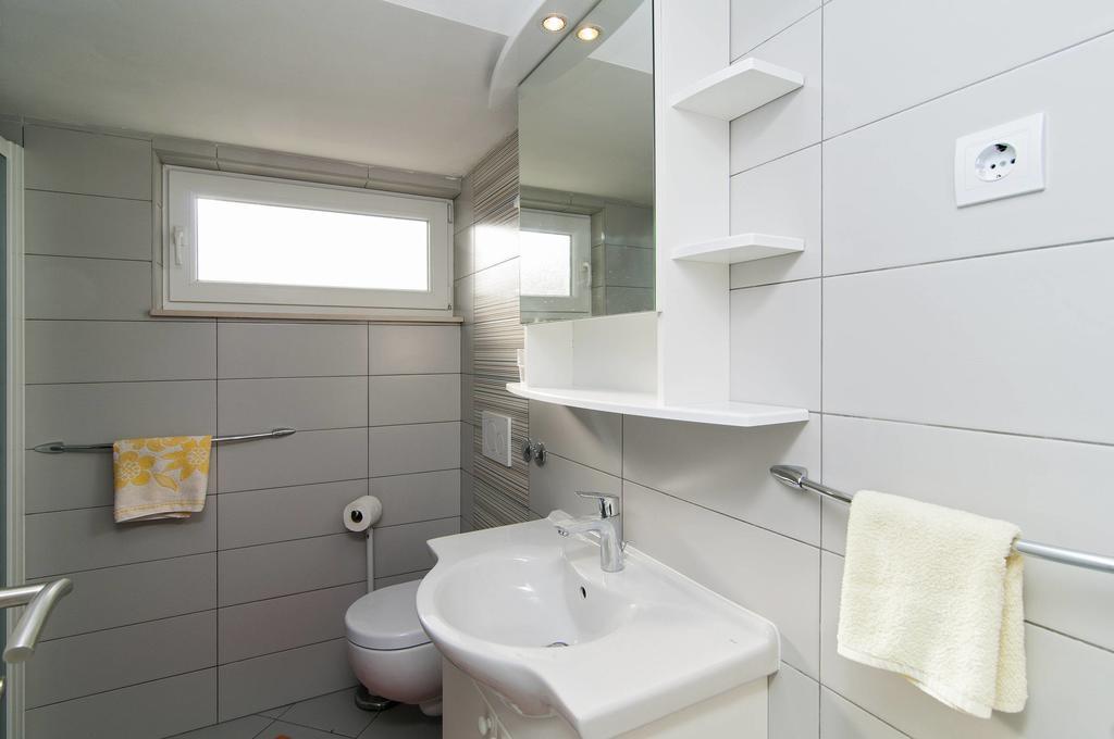 Apartment David Rogoznica  Rum bild