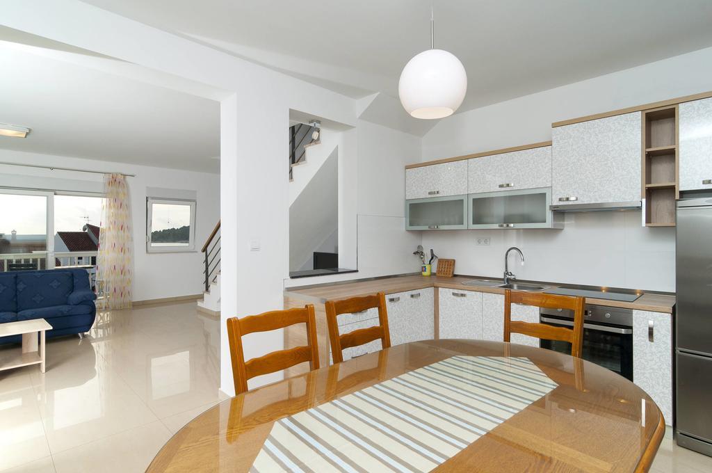 Apartment David Rogoznica  Rum bild