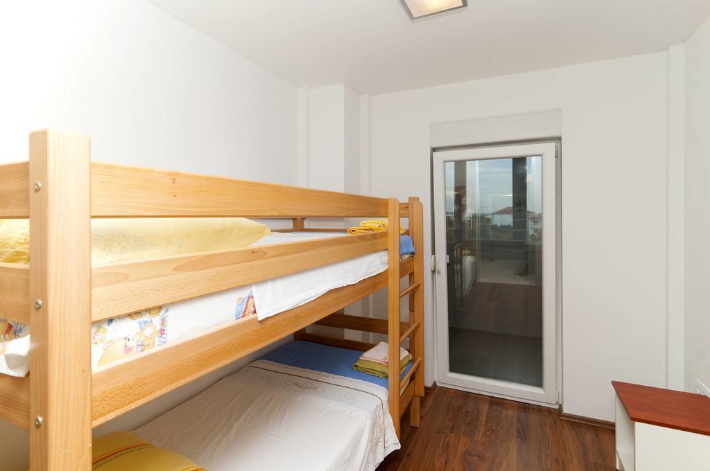 Apartment David Rogoznica  Rum bild